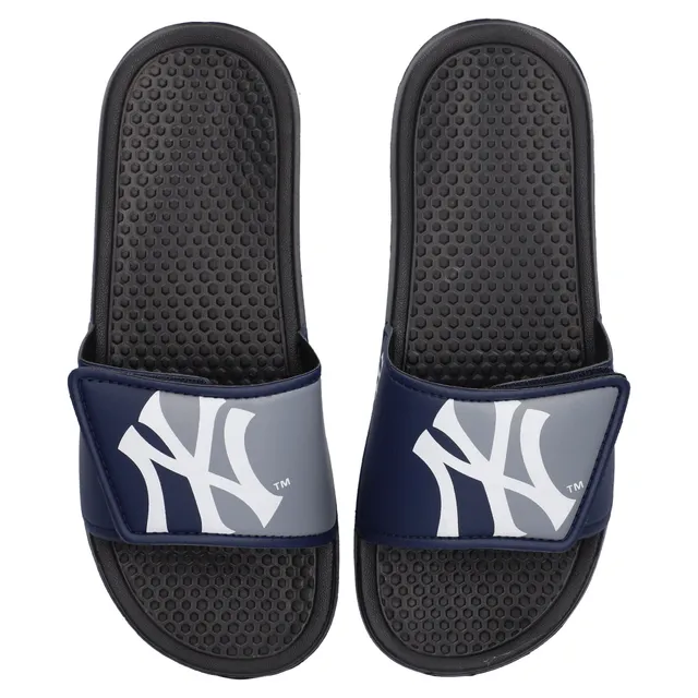 Lids New York Yankees ISlide Dune Faux Fur Slide Sandals - Tan