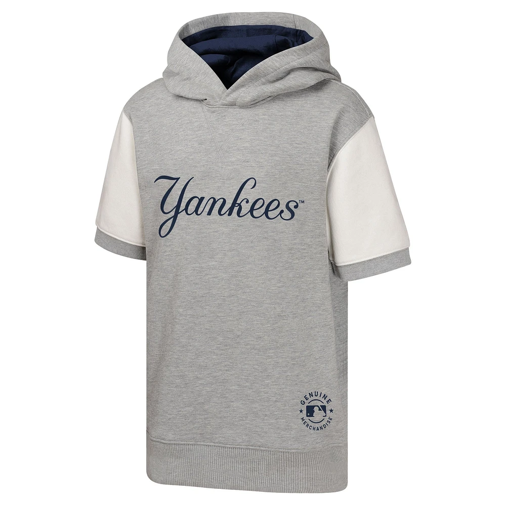 Youth  Heather Gray New York Yankees Line Up Short Sleeve Pullover Hoodie