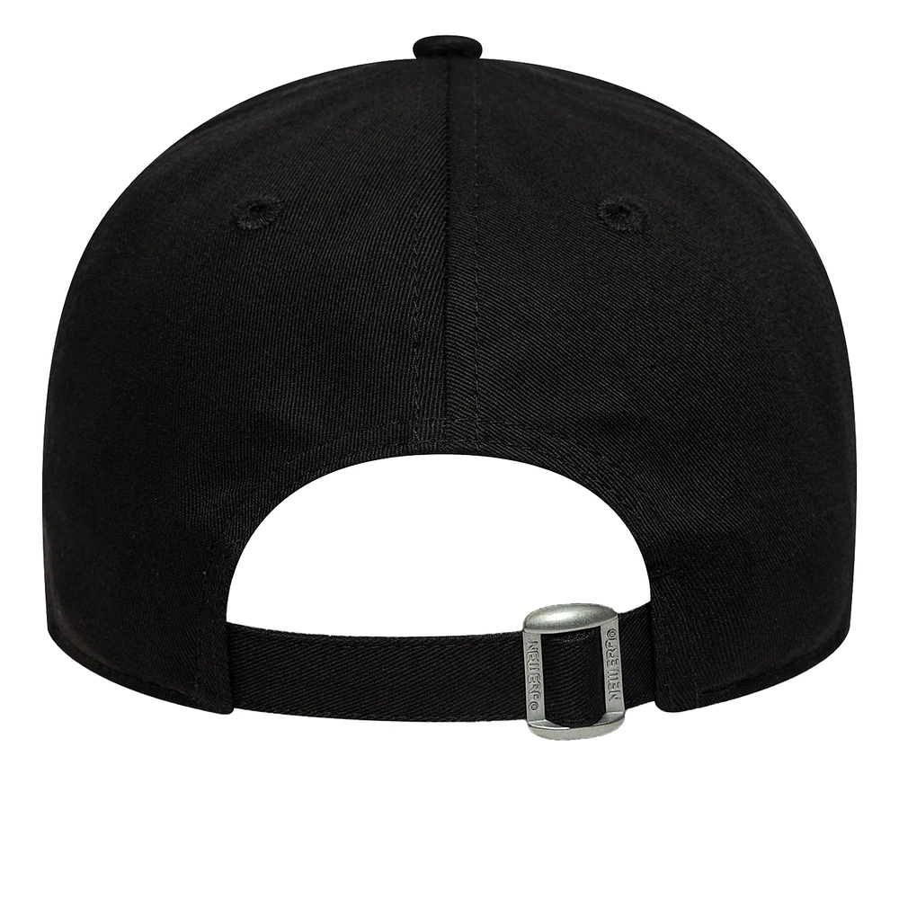Men's New Era  Black Newcastle United Core 9FORTY Adjustable Hat