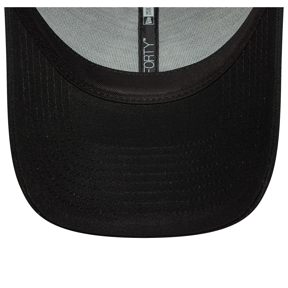 Men's New Era  Black Newcastle United Core 9FORTY Adjustable Hat