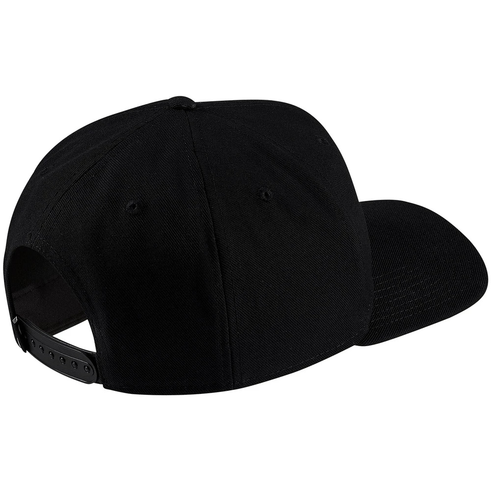 Men's Nike Black Pro Futura Performance - Snapback Hat