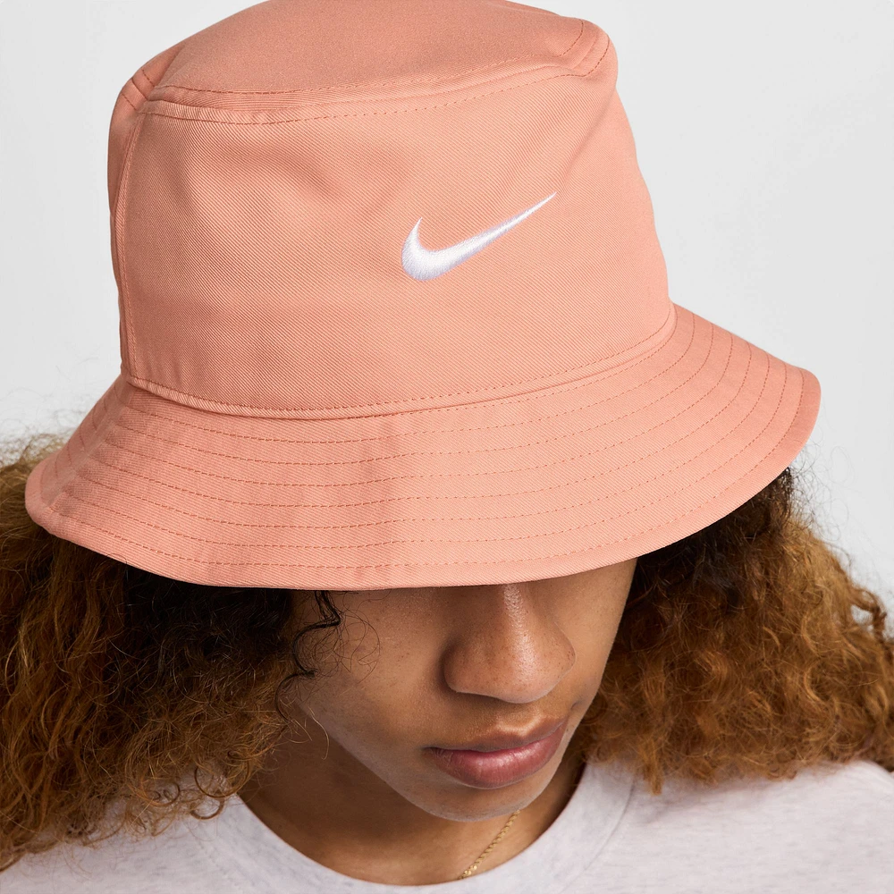 Bob Nike corail unisexe Swoosh