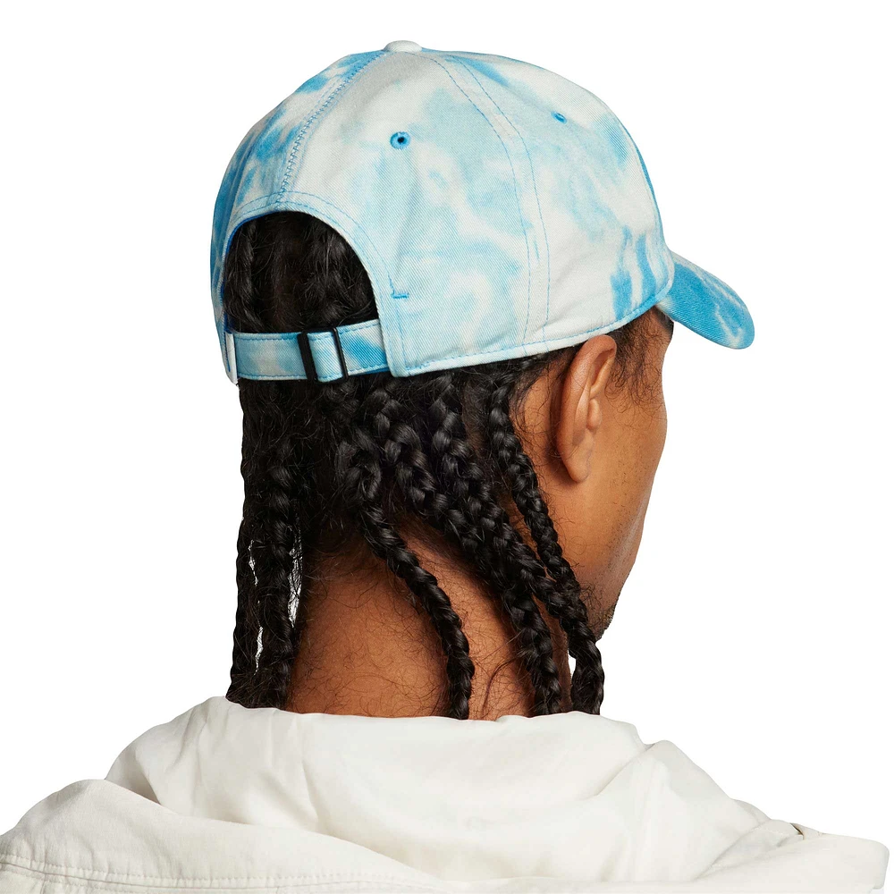 Casquette ajustable unisexe Nike Splash Club bleu clair