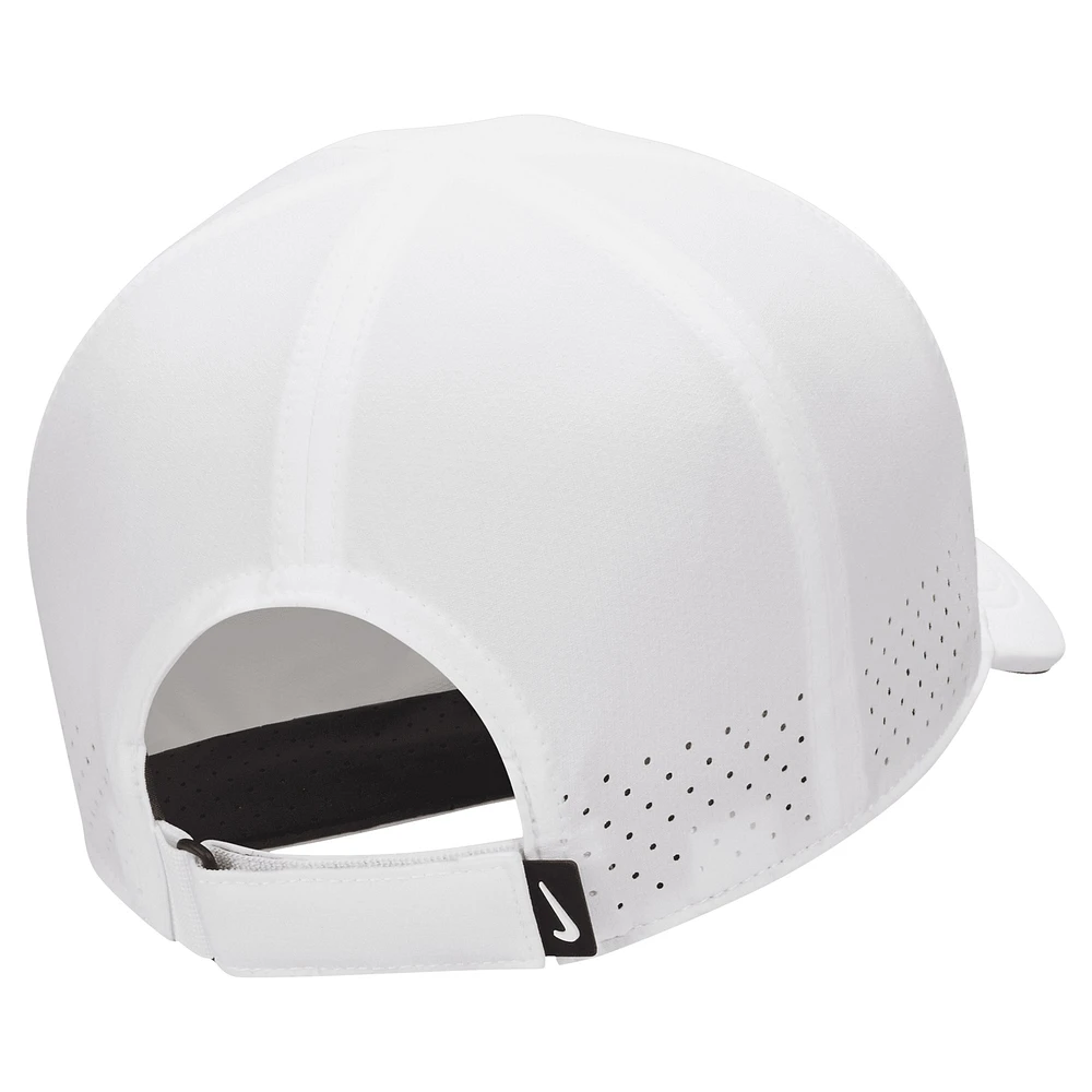 Casquette réglable unisexe Nike White Club Performance