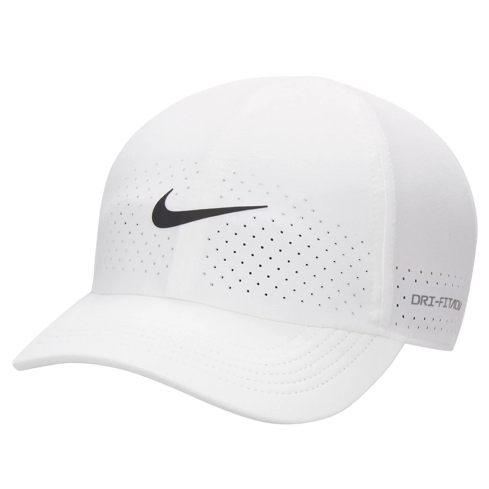 Casquette réglable unisexe Nike White Club Performance