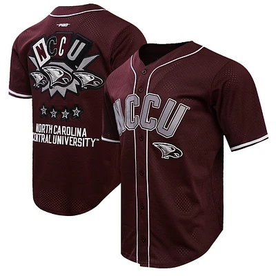 Chemise boutonnée en maille Pro Standard marron North Carolina Central Eagles Homecoming pour hommes