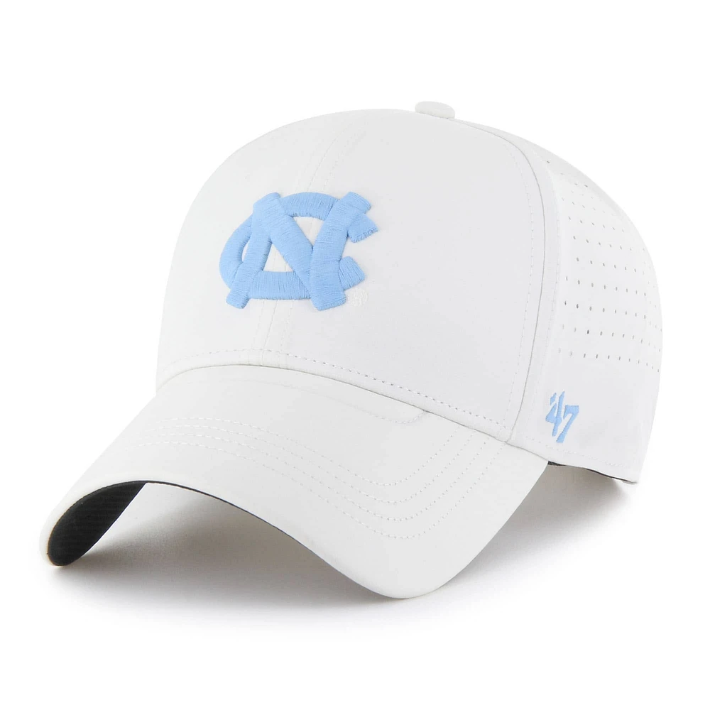 Casquette ajustable MVP Forward Vent des Tar Heels de Caroline du Nord, modèle blanc 1947, pour homme