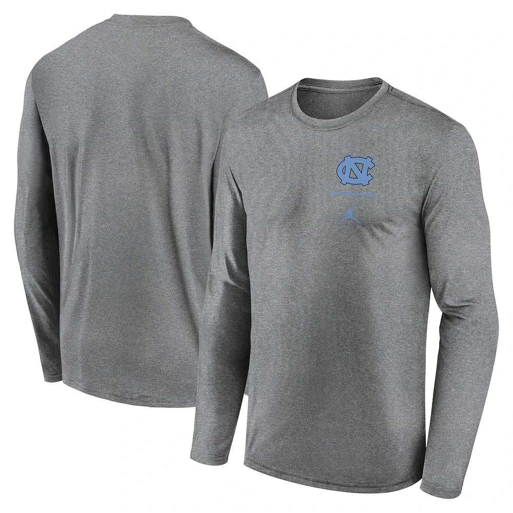 T-shirt à manches longues Jordan Brand Heather Grey North Carolina Tar Heels Primary Stack Legend pour homme