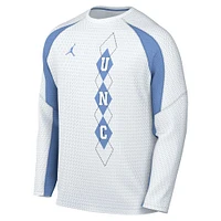 T-shirt à manches longues raglan Jordan Brand pour hommes, blanc, North Carolina Tar Heels, tir de basket-ball