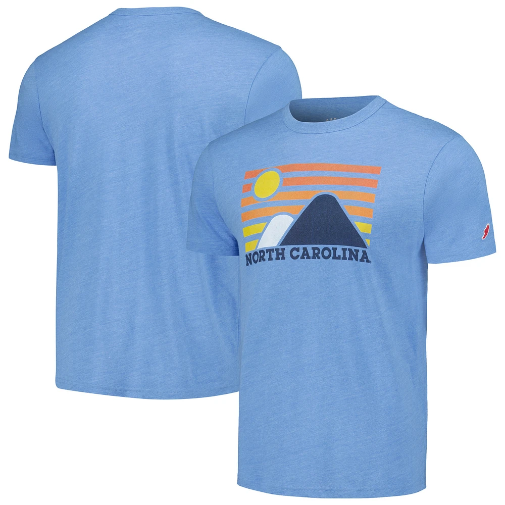 League Collegiate Wear pour hommes Carolina Blue North Tar Heels Hyper Local Victory Falls T-shirt triple mélange