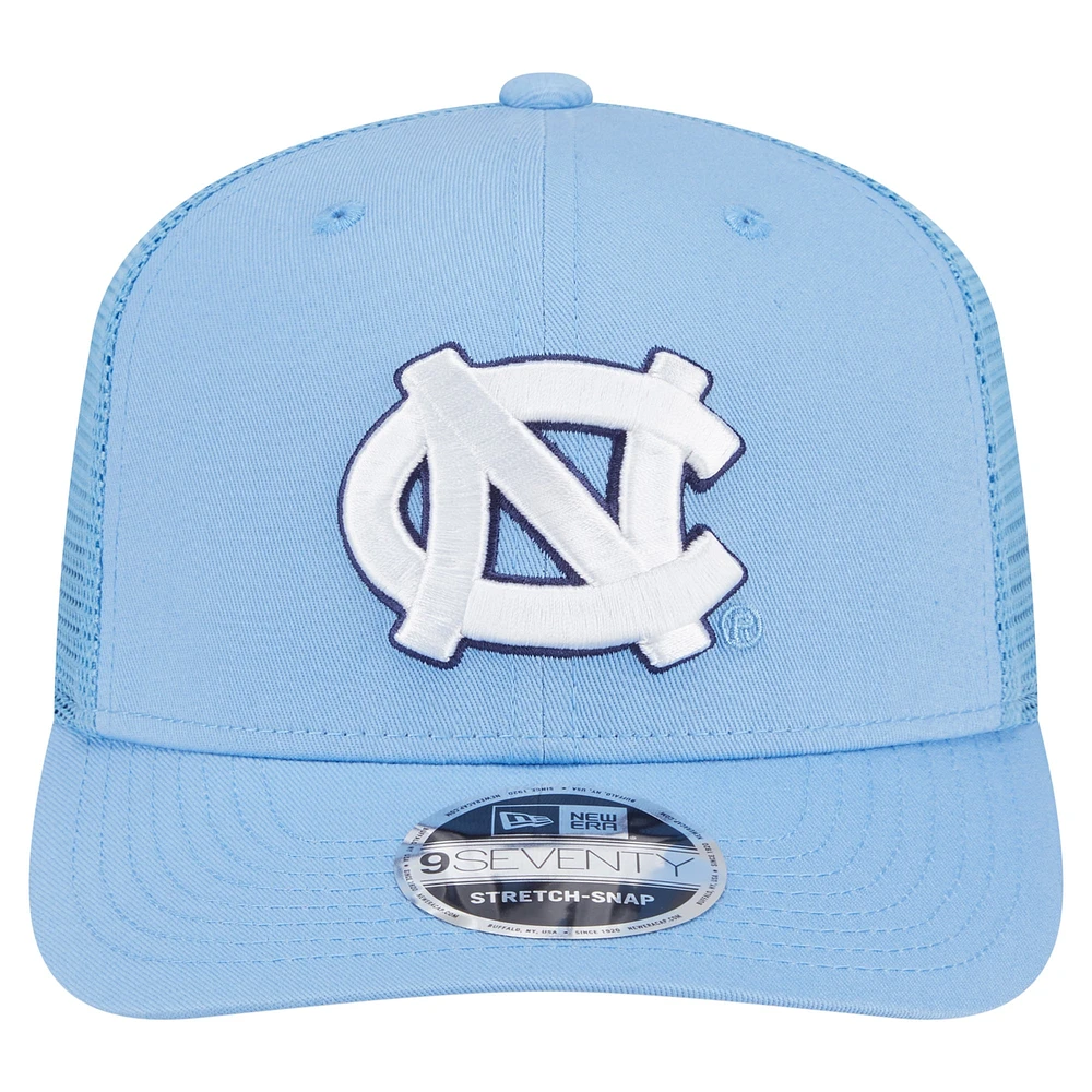 Men's New Era Carolina Blue North Carolina Tar Heels Primary 9SEVENTY Trucker Stretch-Snap Hat