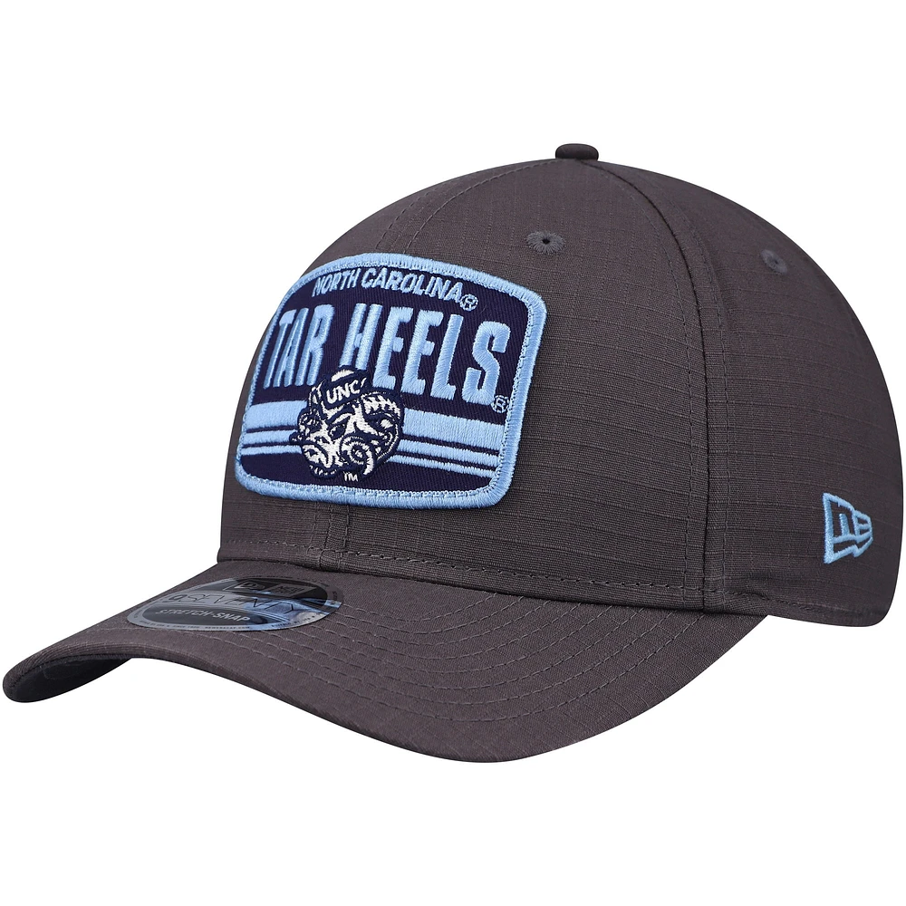 Casquette ajustable extensible à boutons-pression 9SEVENTY de l'équipe North Carolina Tar Heels de New Era pour homme, anthracite