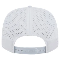 Men's New Era White North Carolina Tar Heels Perform Vault 9SEVENTY Stretch-Snap Hat