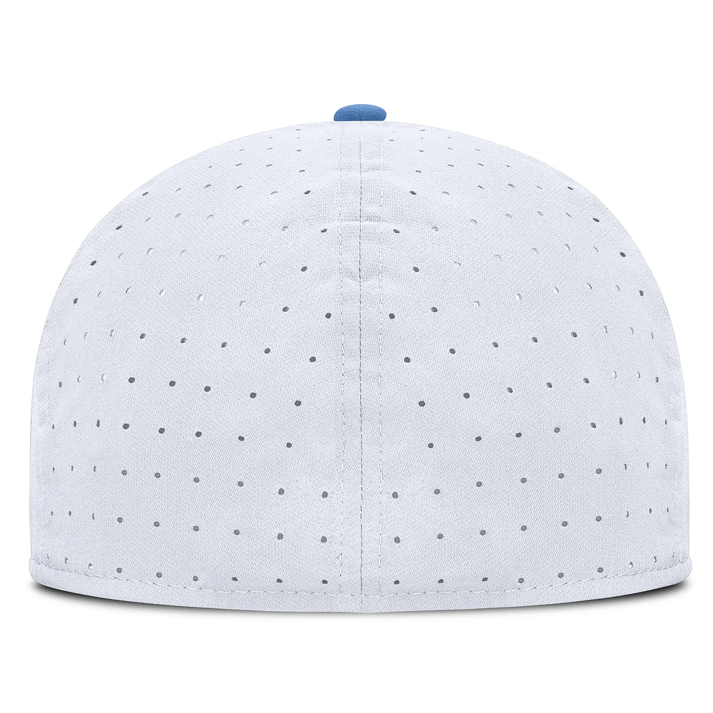 Men's Nike White North Carolina Tar Heels On-Field Dugout True Performance Fitted Hat