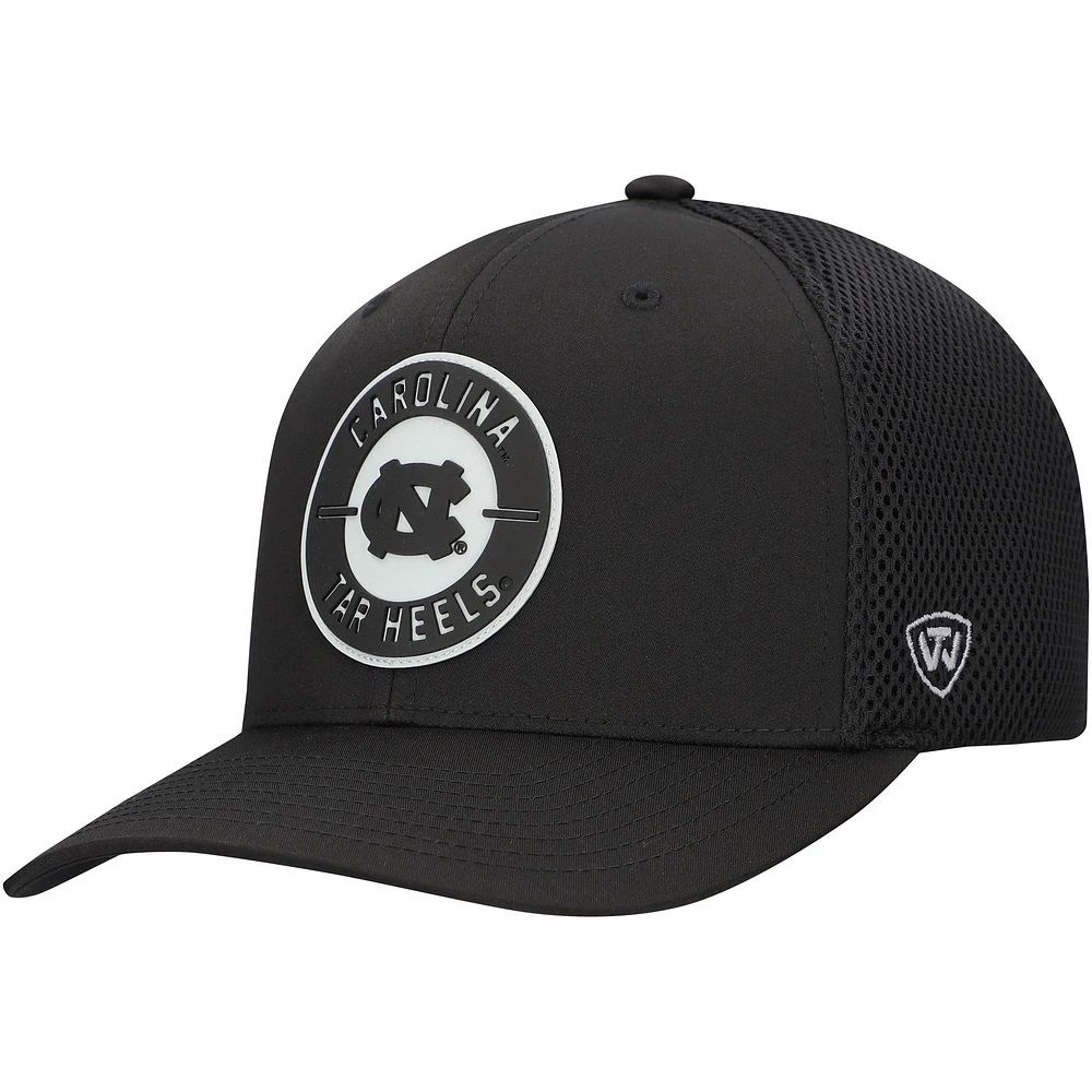 Casquette extensible noire pour homme Top of the World avec patch Abbot des Tar Heels de Caroline du Nord