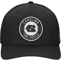 Casquette extensible noire pour homme Top of the World avec patch Abbot des Tar Heels de Caroline du Nord