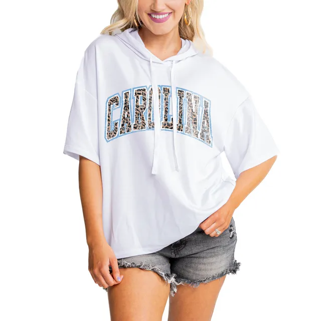 Lids North Carolina Tar Heels Gameday Couture Women's Flowy Lightweight  Short Sleeve Hooded Top - White