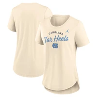 T-shirt tri-blend marron Jordan Brand pour femme avec logo script des Tar Heels de Caroline du Nord