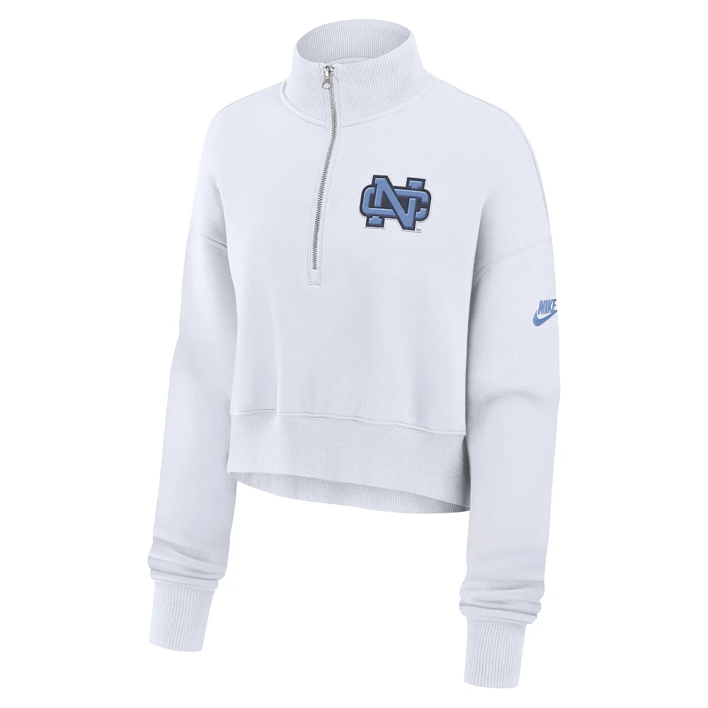 Sweat-shirt court à demi-zip Nike North Carolina Tar Heels Legacy Elevated Logo pour femme, blanc