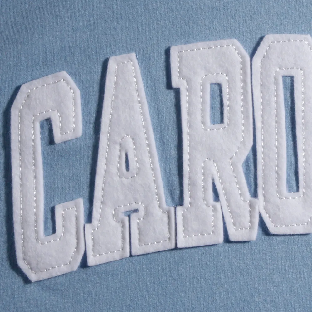 Women's Pressbox Carolina Blue North Tar Heels T-shirt à manches longues taille plus Two-Hit Canyon