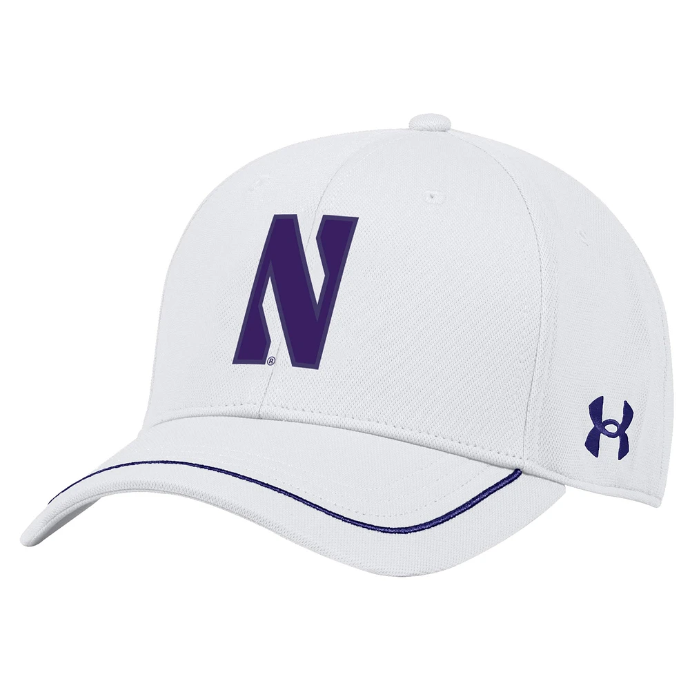 Men's Under Armour White Northwestern Wildcats Blitzing Accent Iso-Chill Adjustable Hat