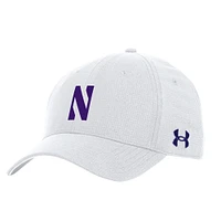 Casquette Under Armour Northwestern Wildcats Sideline Performance Flex pour hommes, blanche