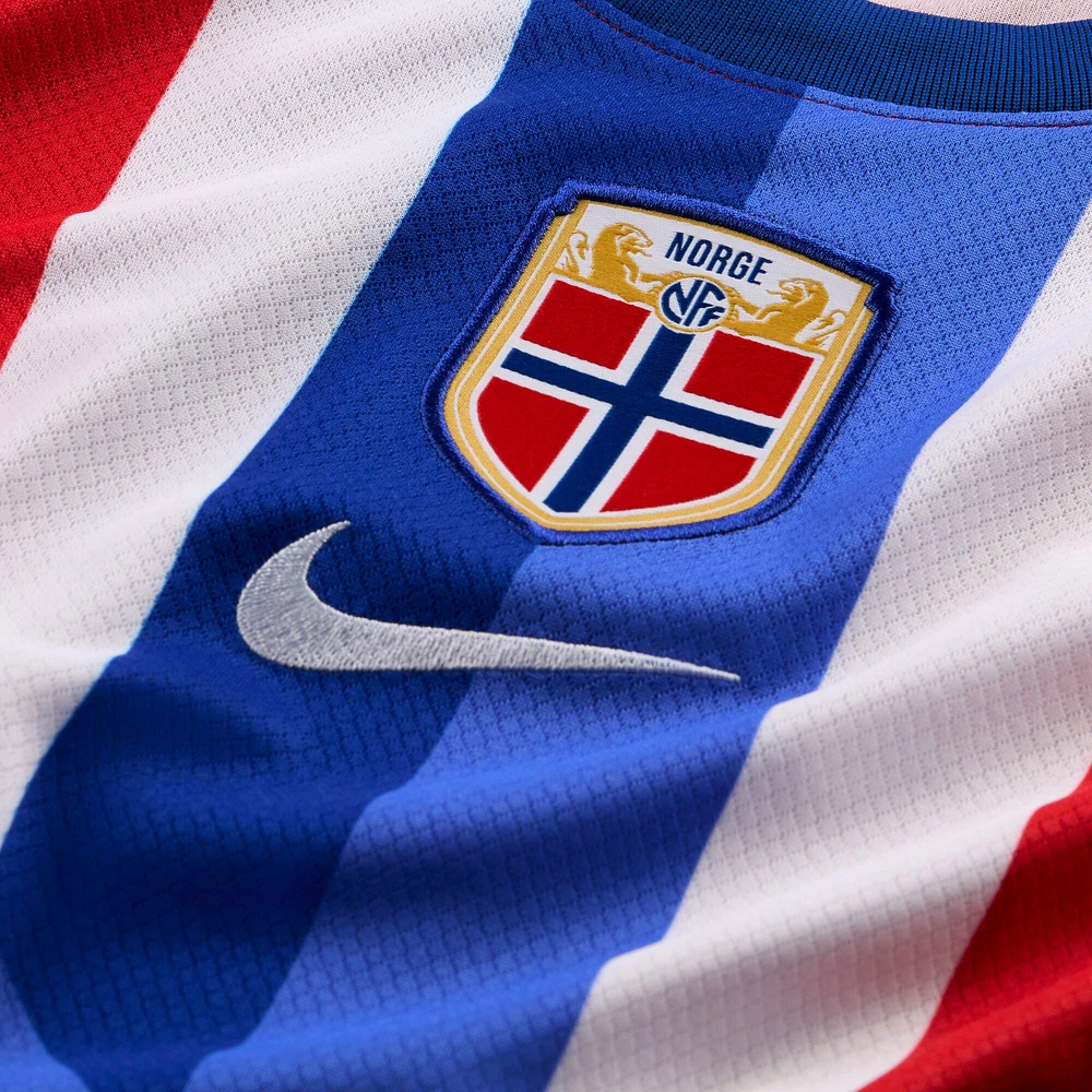 Maillot vierge Nike rouge de l'équipe nationale Norvège 2024 pour jeunes