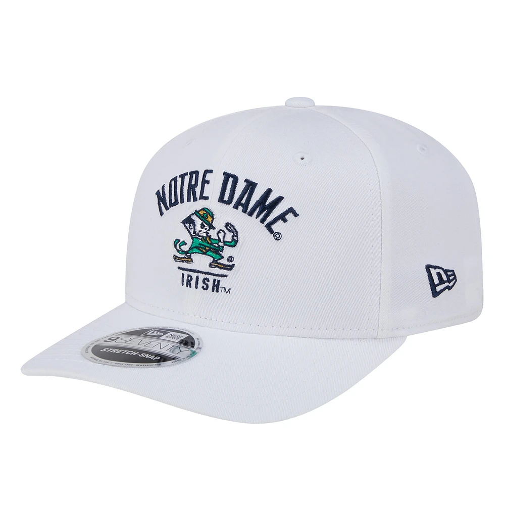 Men's New Era  White Notre Dame Fighting Irish 9SEVENTY Team Stretch-Snap Adjustable Hat