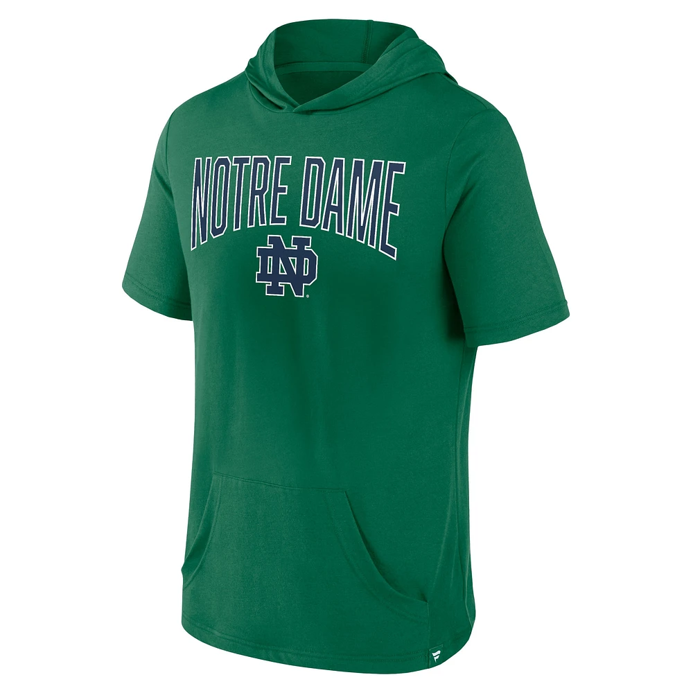 T-shirt à capuche vert Fanatics pour hommes Notre Dame Fighting Irish Outline Lower Arch