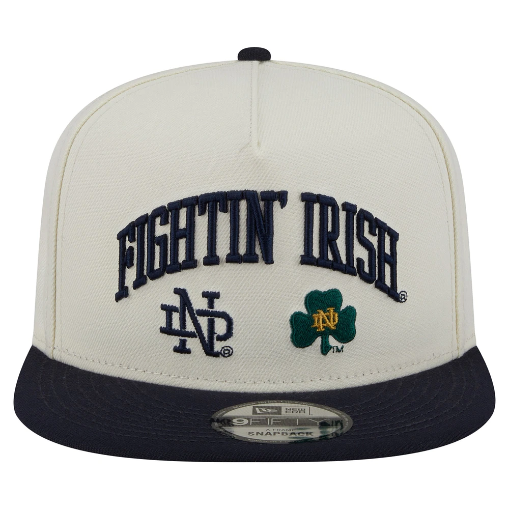 Casquette New Era blanche à bride arrière 9FIFTY Fighting Irish de Notre Dame pour homme