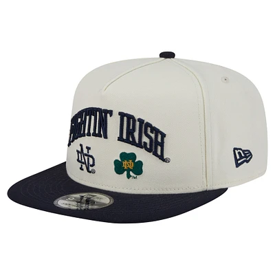 Casquette New Era blanche à bride arrière 9FIFTY Fighting Irish de Notre Dame pour homme