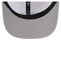 Men's New Era White Notre Dame Fighting Irish Perform Vault 9SEVENTY Stretch-Snap Hat