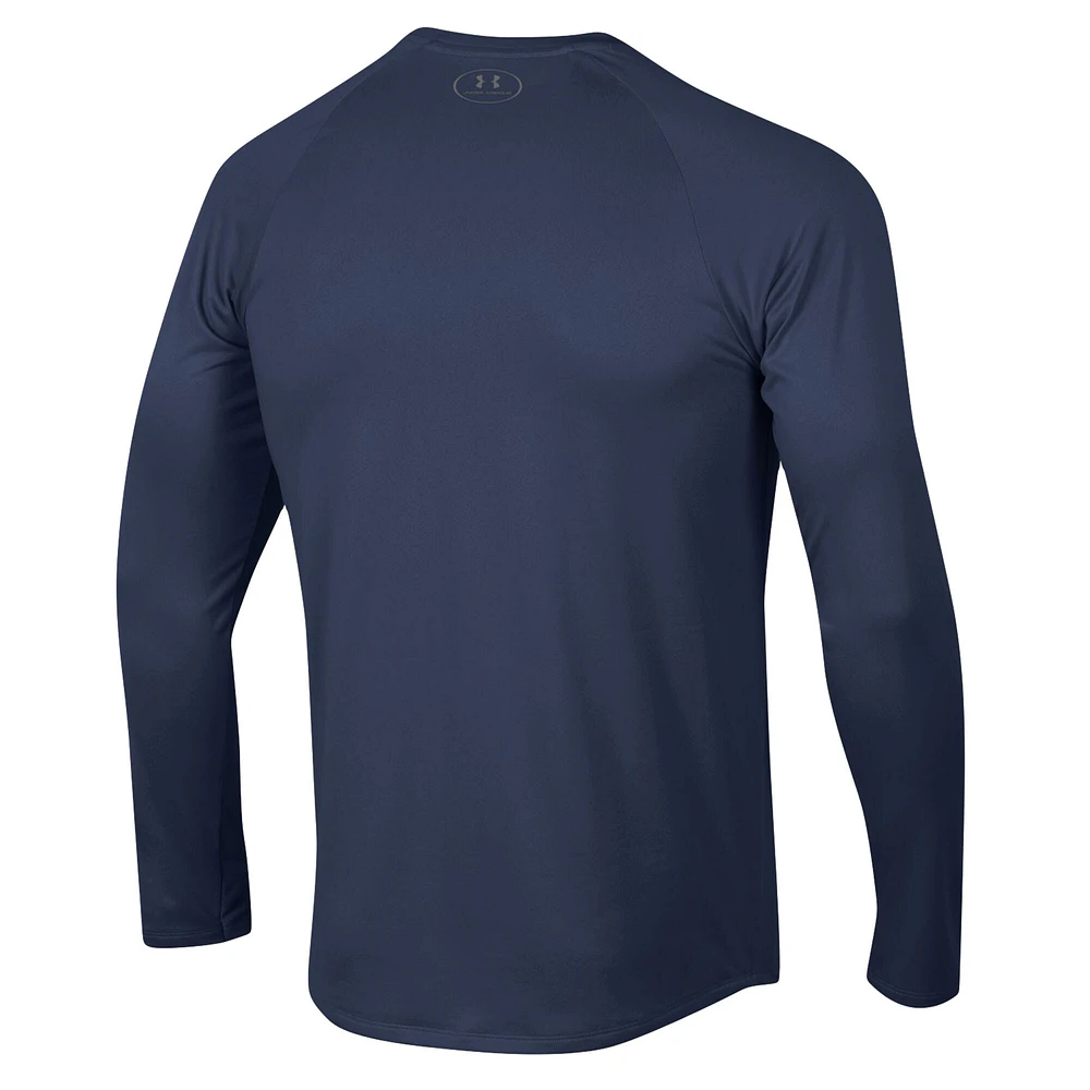 Under Armour Notre Dame Fighting Irish 2023 Sideline Tech Raglan T-shirt à manches longues pour homme Bleu marine