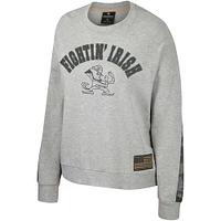 Colosseum Heather Grey Notre Dame Fighting Irish OHT Military Appréciation Flag Rank Dolman Pull Sweat-shirt pour femme