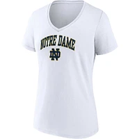 T-shirt à col en V blanc pour femmes Fanatics du campus Fighting Irish de Notre Dame