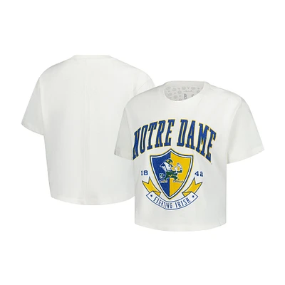 T-shirt court vintage Pressbox Cream Notre Dame Fighting Irish Buckler pour femme