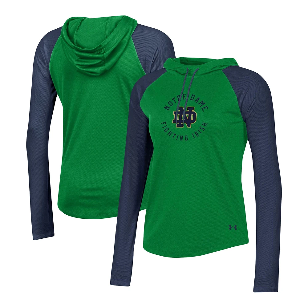 T-shirt vert à manches longues et capuche Under Armour Notre Dame Fighting Irish Gameday Mesh Performance Raglan pour femme