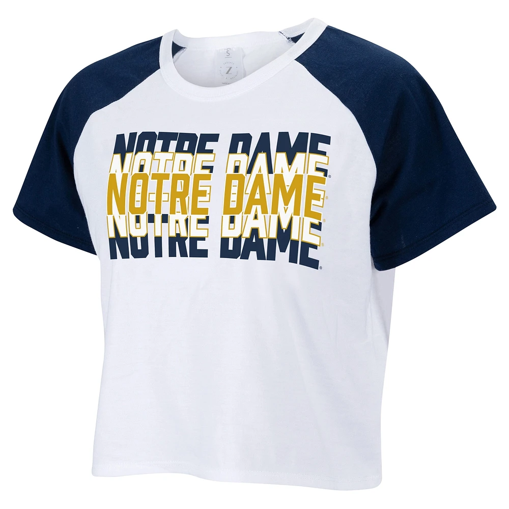 ZooZatz T-shirt court blanc Notre Dame Fighting Irish Colorblock Repeat Raglan pour femme