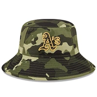 Chapeau bob camouflage Oakland Athletics 2022 Armed Forces Day de New Era pour homme