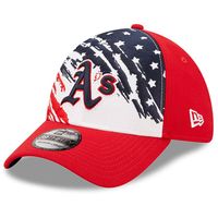 Men's New Era Red Oakland Athletics 2022 4th of July 39THIRTY Flex Hat