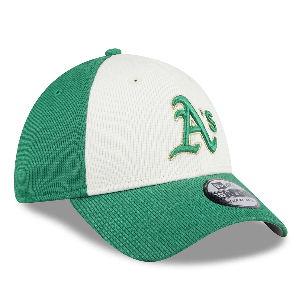 Men's New Era White/Green Athletics 2024 St. Patrick's Day 39THIRTY Flex Fit Hat