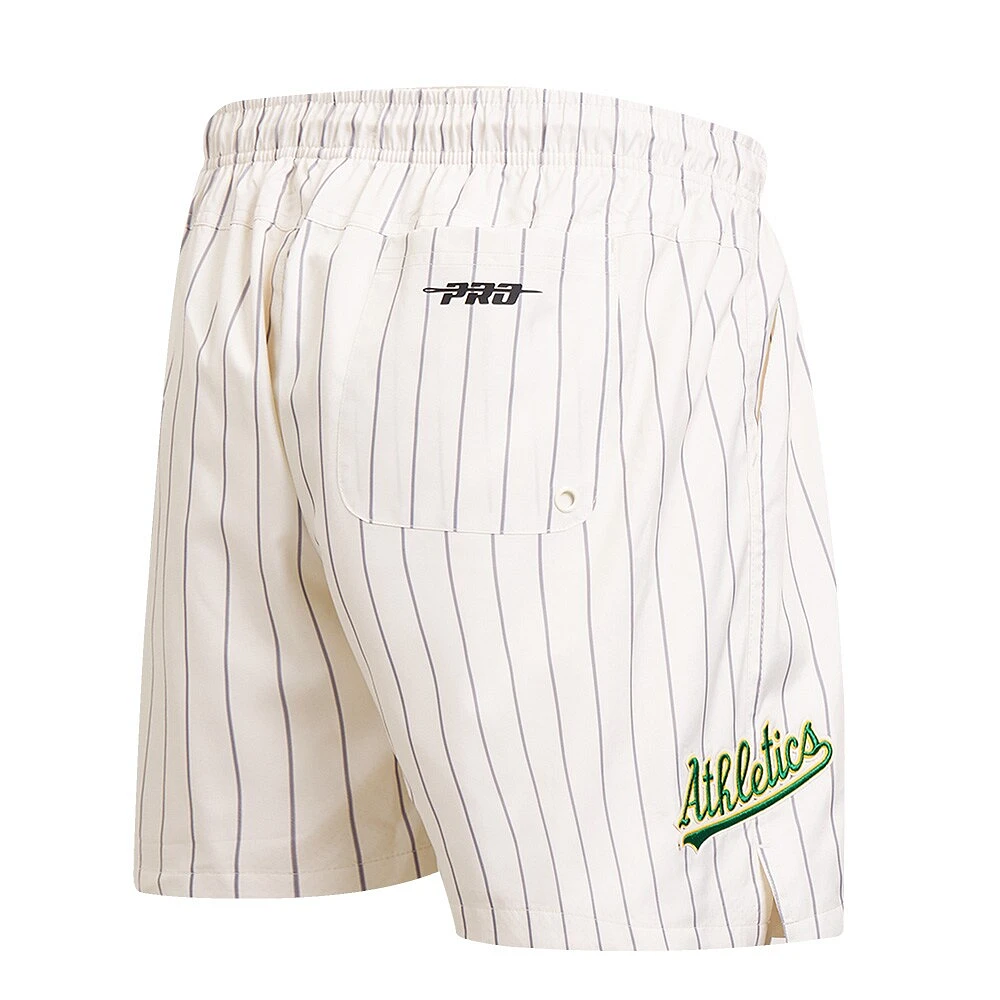 Short tissé classique rétro à rayures Oakland Athletics Pro Standard pour homme, couleur crème