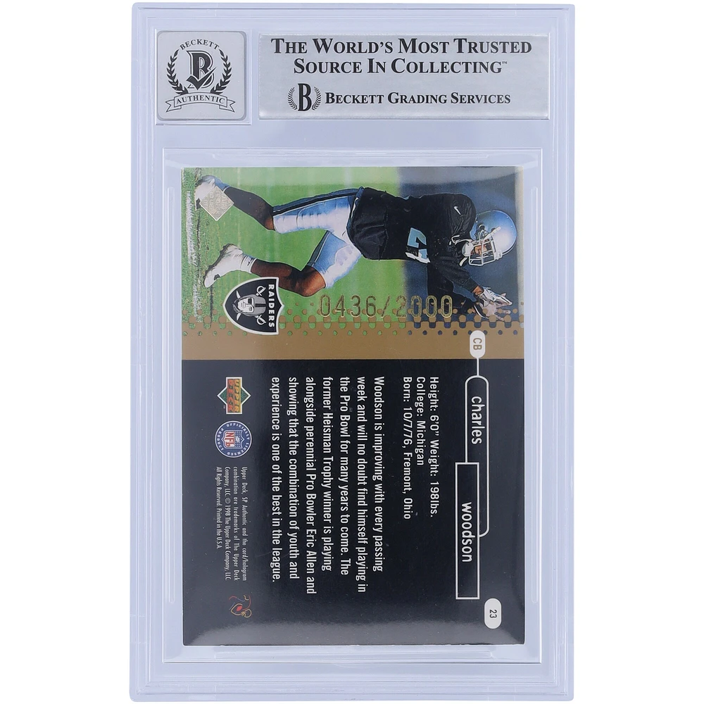 Charles Woodson Oakland Raiders Carte de recrue authentique 1998 Upper Deck SP autographiée en argent #23 #436/2000 Beckett Fanatics Witnessed 10 avec inscription "HOF 21"