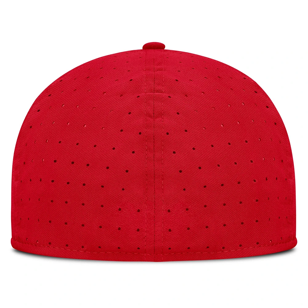 Casquette ajustée True Performance On-Field Dugout des Ohio State Buckeyes de Nike Scarlet pour homme