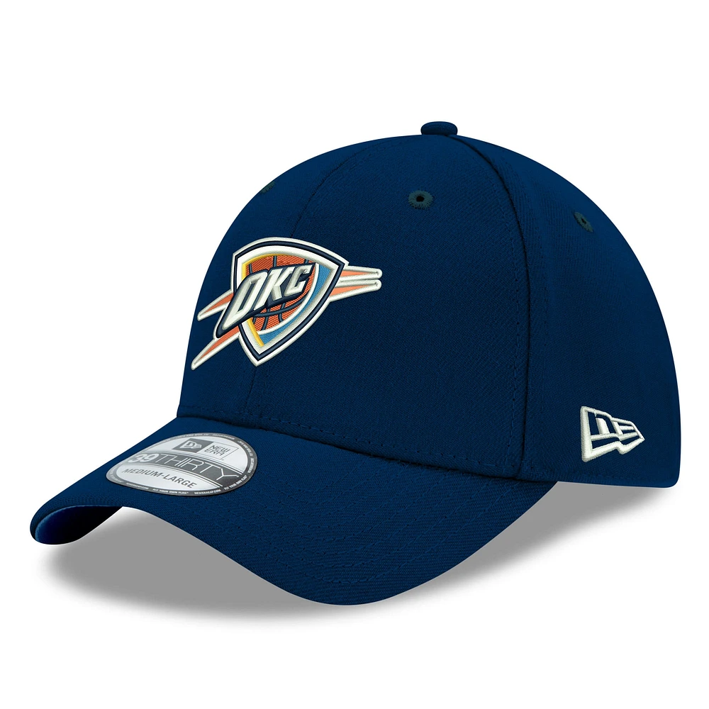 Men's New Era Navy Oklahoma City Thunder Team Classic 39THIRTY Flex Hat