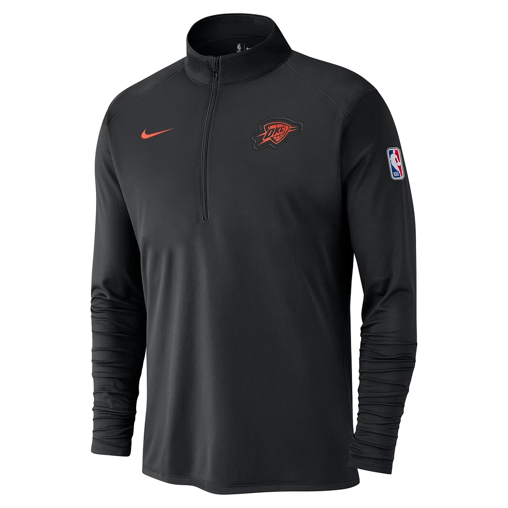 Haut Nike noir Oklahoma City Thunder 2024/25 Edition Authentic Coaches Performance à demi-zip pour homme