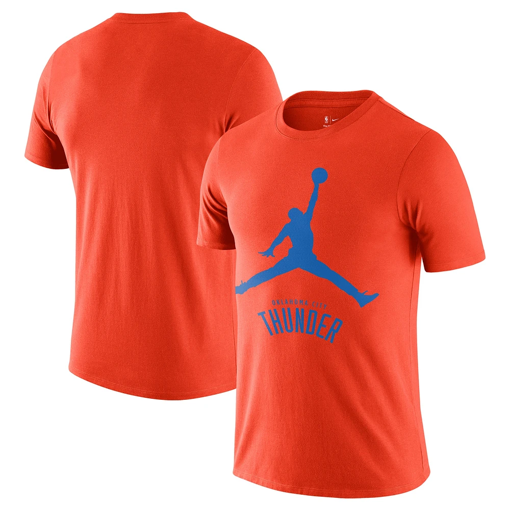 T-shirt Jumpman essentiel Nike d'Oklahoma City Thunder pour homme, orange