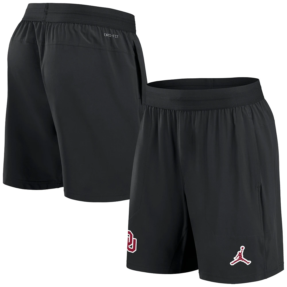 Men's Jordan Brand Black Oklahoma Sooners 2024 Sideline Performance Shorts