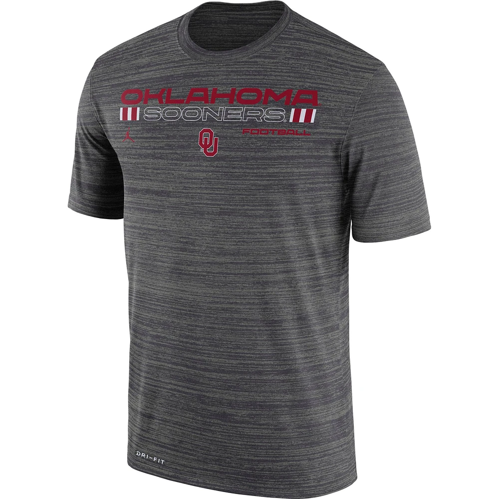 T-shirt Jordan Brand Oklahoma Sooners Velocity Legend Performance pour homme, anthracite