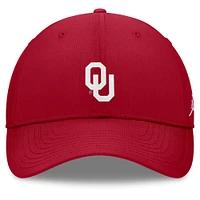 Casquette ajustable Jordan Brand Crimson Oklahoma Sooners 2024 On-Field Performance pour homme